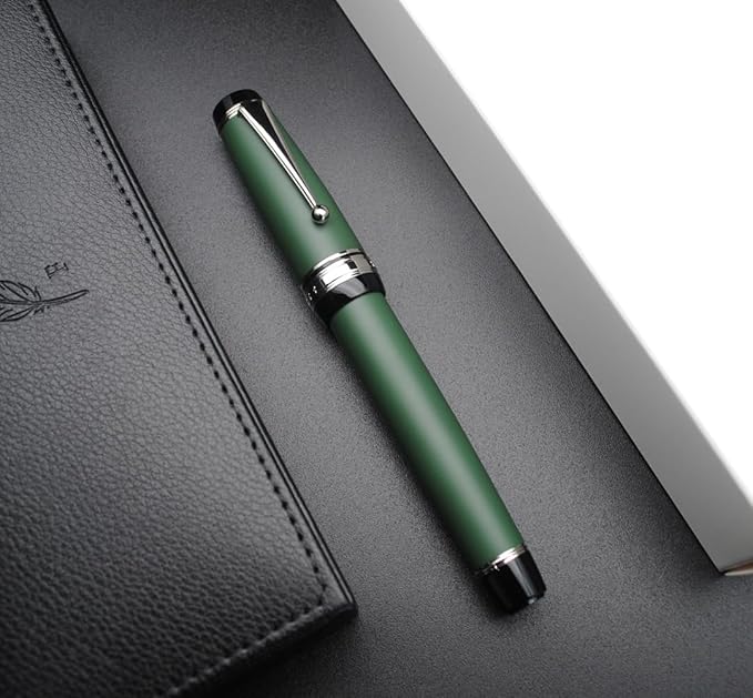 Metal Big Fountain Pen Set Medium Nib 0.7mm, Includes Ink Refill Converter, 5 Ink Cartridges & Gift Box (Medium Nib 0.7mm, Matte Green with Silvery Clip)