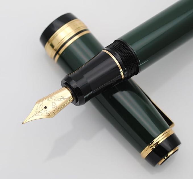 Metal Big Fountain Pen Set Medium Nib 0.7mm, Includes Ink Refill Converter, 5 Ink Cartridges & Gift Box (Medium Nib 0.7mm, Green)