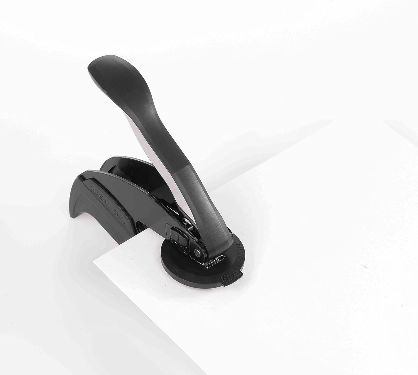 Rubber Stamp Creation MaxMark Notary Seal Round Embosser for Louisiana State - Includes Gold Burst Seal Labels (50 Count)