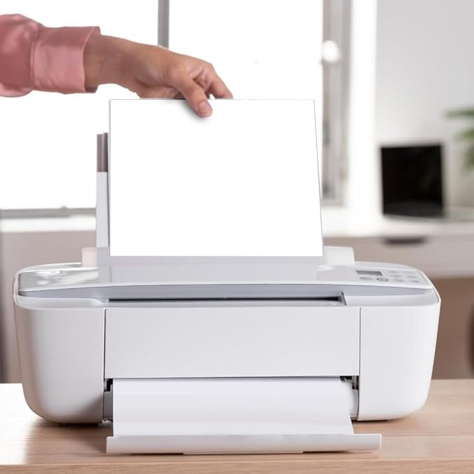 Printer Paper - 200 Sheets, A4 Premium Bright White Paper, 28lb Bond / 70lb Text (105 gsm) Bright White Paper – Great for Copy, Printing, Writing, 8.27" x 11.69" (210 x 297 mm)