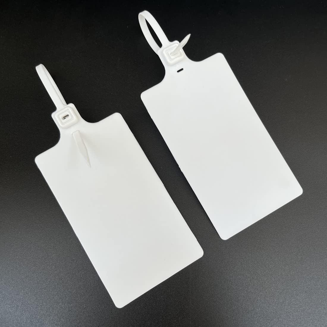 Blank Waterproof Plastic Tags for Labeling Marker Ties Large Tag Fastener Zip Tie Label Security Seal Tags 2.28"×3.94" 200pcs,White