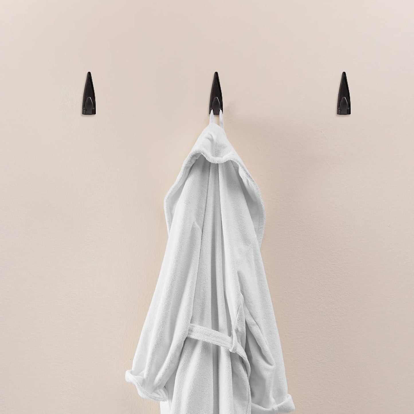 Ferraycle 30 Pieces Metal Push Pin Hangers 20 lbs Picture Hooks Zinc Alloy Thumb Tacks Hanging Hooks with Nails for Home Office Fabric Wall Wooden Board (Black)