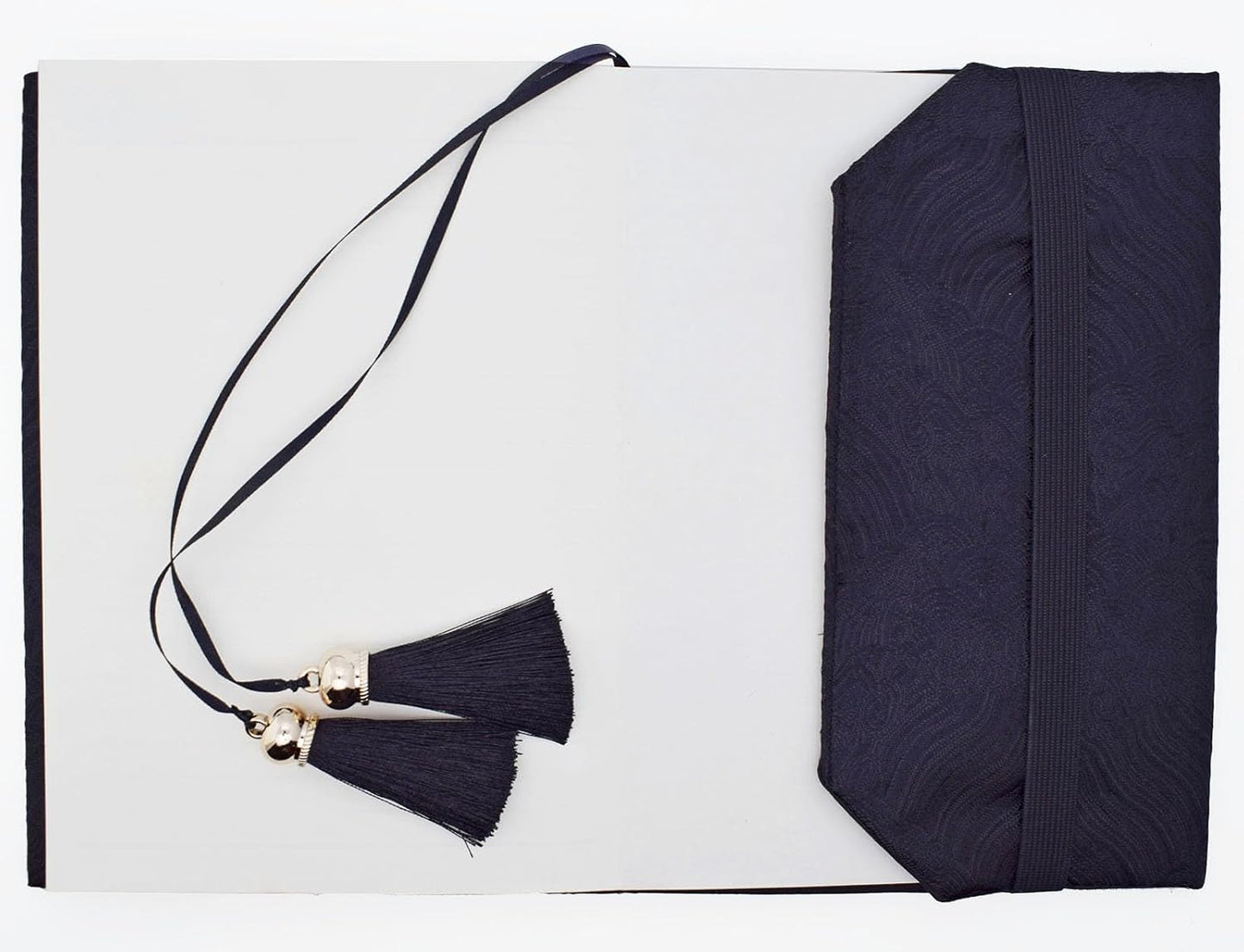 BLBMH 5.5x8.5 inch Book Covers with Bookmarks Adjustable Fabric Paperbacks Book Covers for Privacy Hardcover Softcover Novels Notebook Book Lovers Gifts - Chinese Black 8.5in