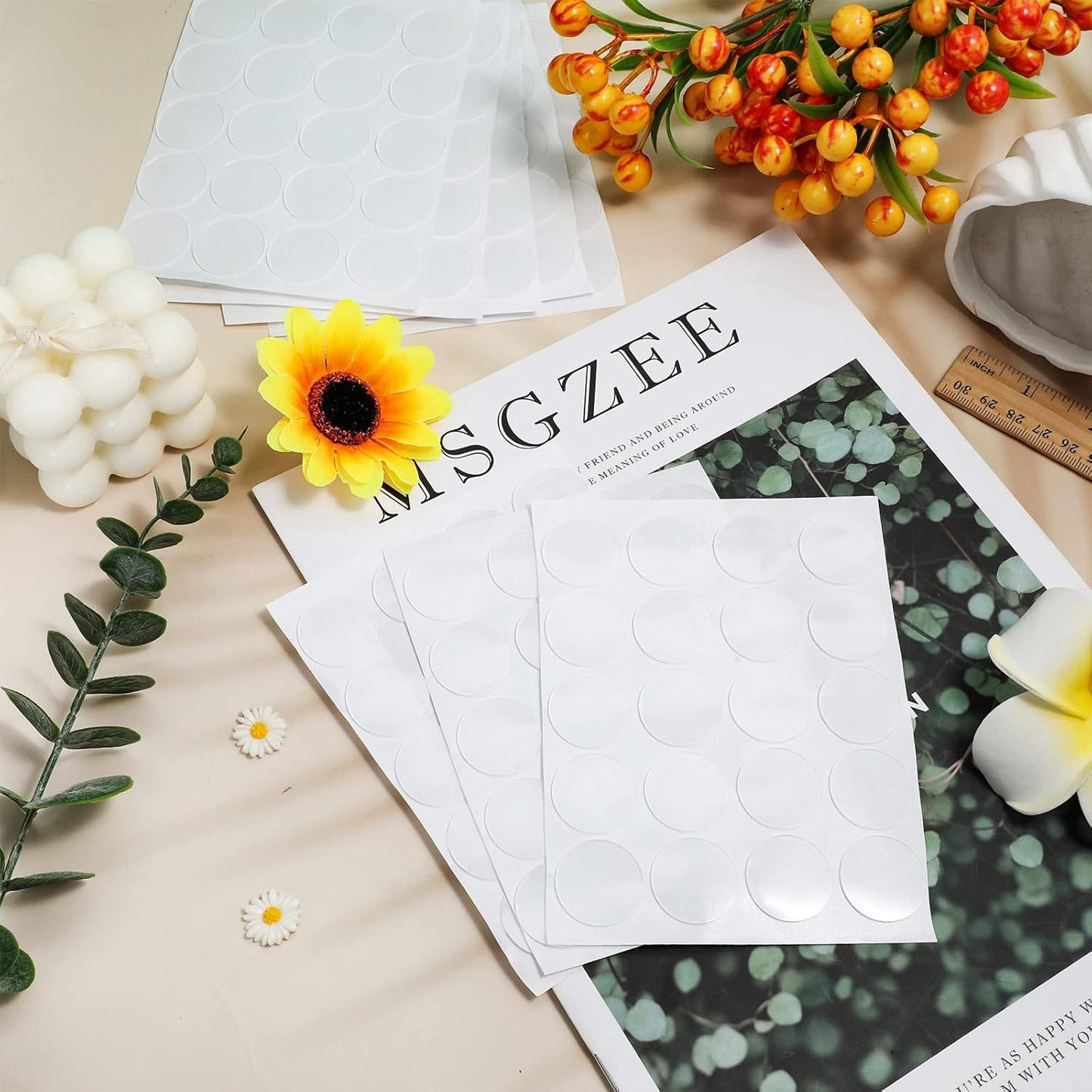 Zonon 200 Pcs Double Sided Adhesive Dots Clear Glue Point Tape Stickers Balloon Glue Round Mini No Traces Adhesive Sticker Dot Sticker for Classroom Decor Craft DIY Office (1.2 Inch/ 30 mm)