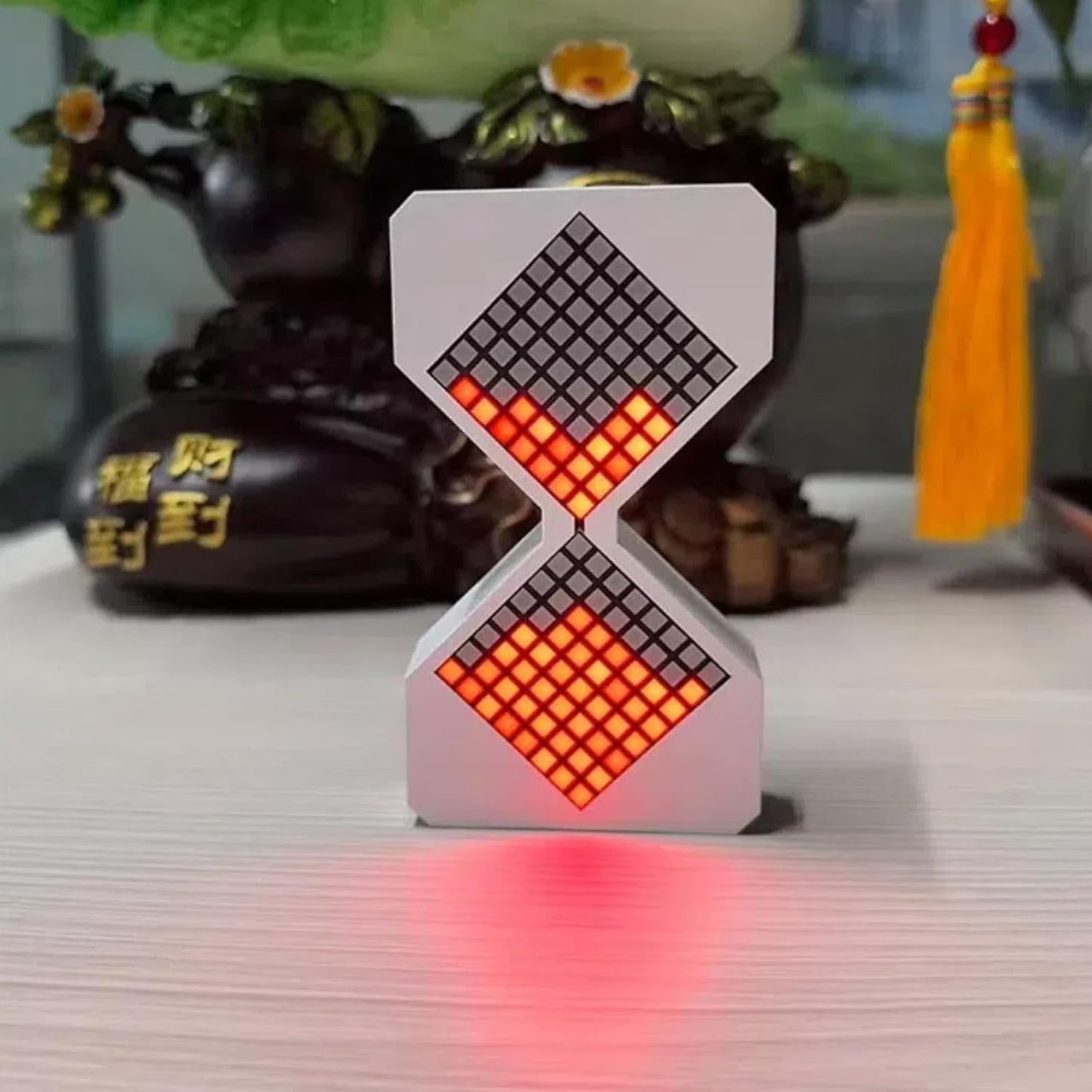 Digital Hourglass 1-30 Minute Freely Adjustable Gravity Timer Dynamic Flow Cube Led Night Light Hourglass Timer for Classroom Home Office Cooking (White, Red Light Source)