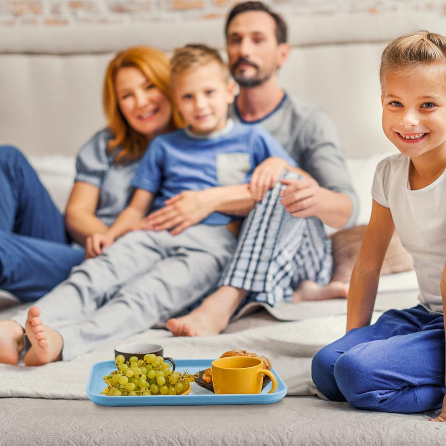 Plastic Art Trays,8 Pack Stackable Activity Tray Crafts Organizer Tray Serving Tray Jewelry Tray for DIY Projects, Painting, Beads, Organizing Supply,8 Color (9.8 Inches x 6.7 Inches)