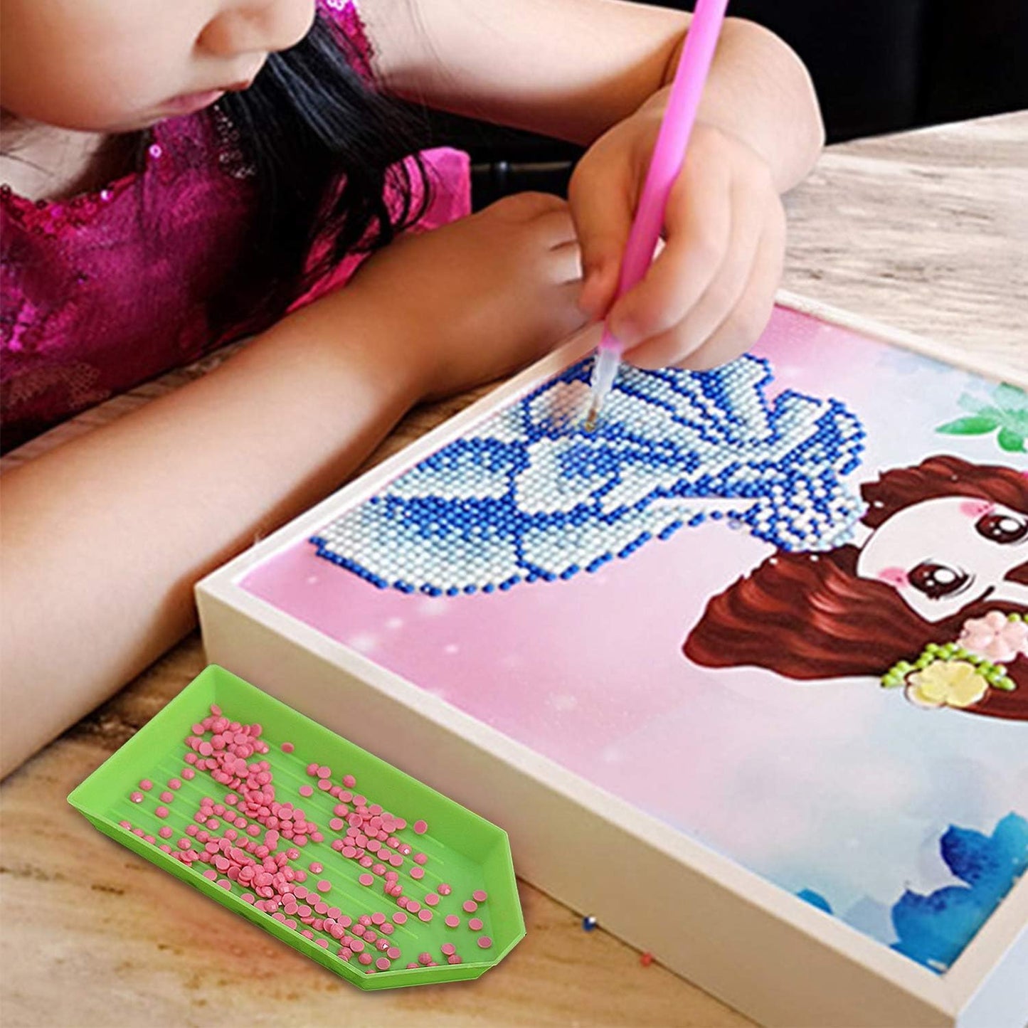 Sorting Trays,100 Pieces Plastic Bead Sorting Trays Diamond Rhinestone Tray Diamond Painting Tray Cross Stitch Nail Art Tray Sorting Storage Plates Tray for Craft and DIY Needs (Green)