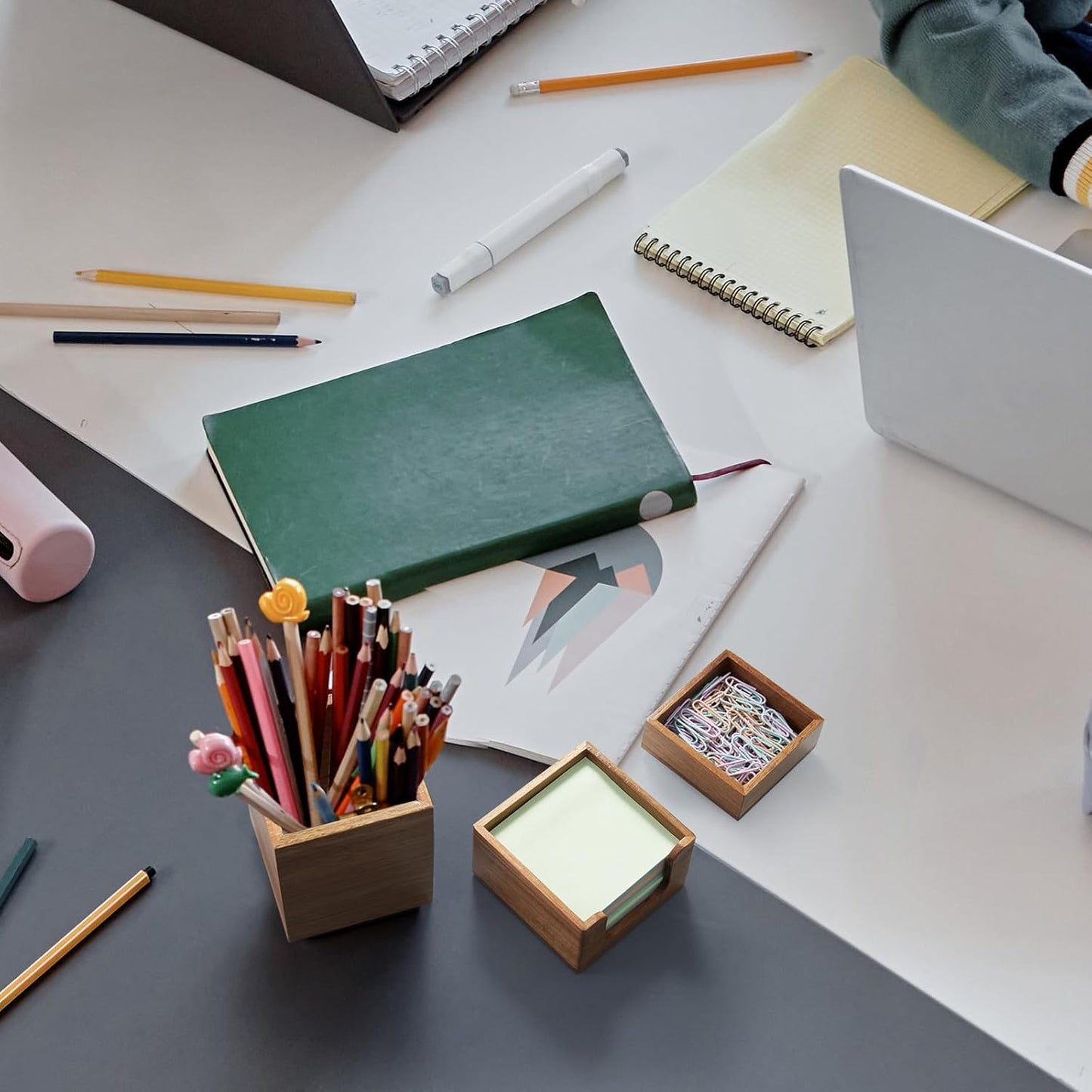 Desk Organizer Set of 3 - Acacia Wood Office Desk Accessories - Desk Organizers and Accessories for Women Men - Set incl. Pencil Pen Holder, Paperclip Storage and Sticky Note Holder