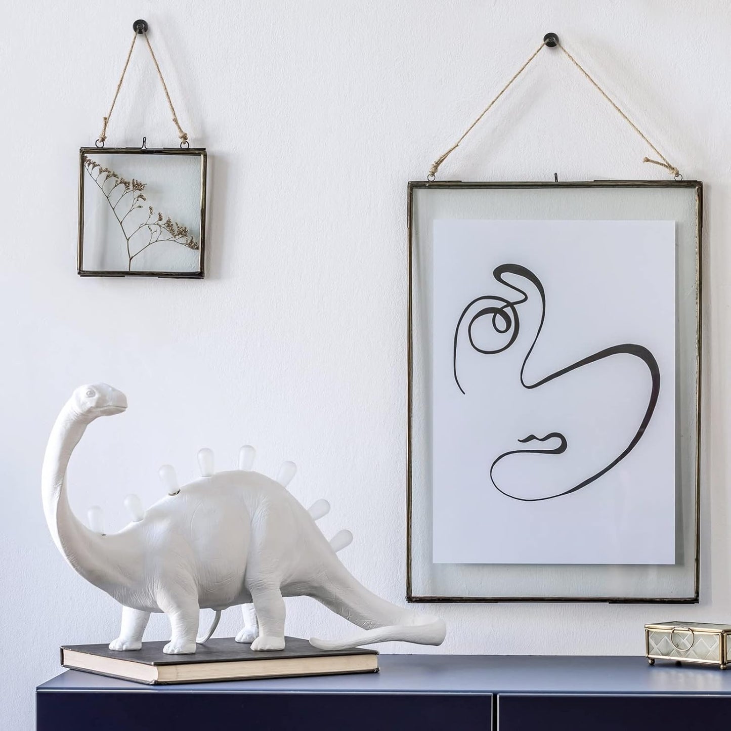 Zhengmy 40 Pcs Double Headed Picture Hangers Nails 4 Size Long Thumb Tacks Wall Nails for Hanging Pictures Decorative Push Pins Hooks for Drywall Photo Office Home Decor, 20/30/ 40/ 50lb(Black)