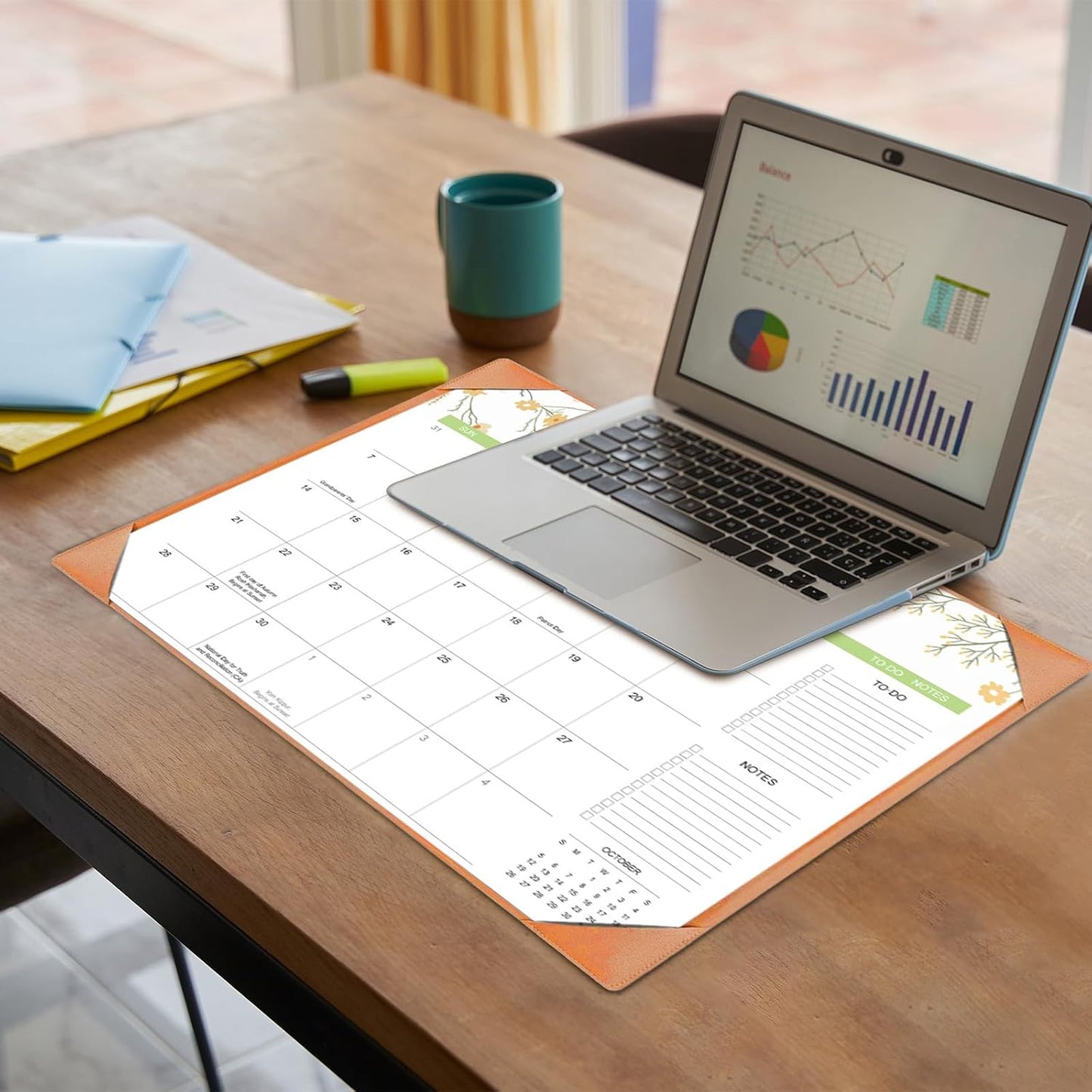 Desk Calendar 2025-2026 with Desk Mat – 22" x 17" Large Desk Pad Calendar Runs From Sep 2025 to Dec 2026, Floral Design Desktop Calendar for Home, Office