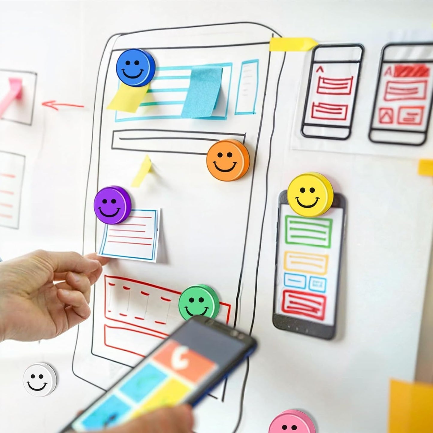 Qualsen Fridge Magnets, 50pcs Smiley Face Magnets, Small Magnet for Whiteboard, Mini Cute Magnet for Fridge, Locker, White Board, Kitchen, Office, Classroom (10 Colors Smile)