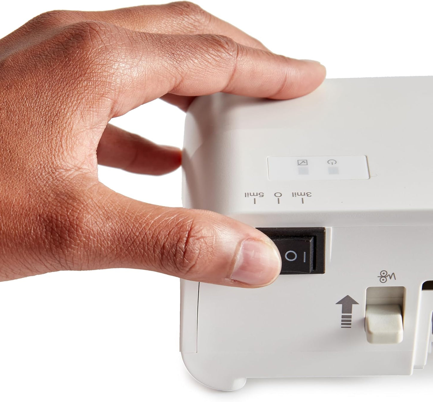 Amazon Basics 12 inch Thermal Laminator Machine, 1 Min Warm-Up, Home/Office/School Use, 20 Pouches Included, White