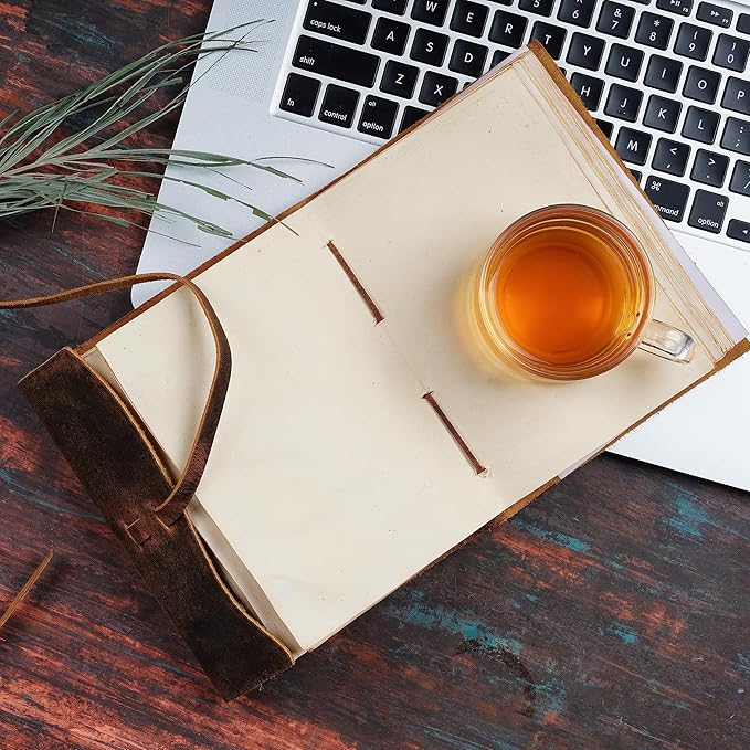 LEATHER VILLAGE Leather Bound Journal - Rustic Brown, 7"X5", 220 Pages - Vintage Blank Paper Diary for Writing, Drawing, Sketchbook, and Travel Notebook - Ideal for Women and Men